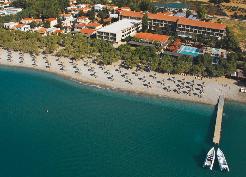 ΠΡΟΣΛΗΨΕΙΣ στο DORYSSA SEASIDE RESORT