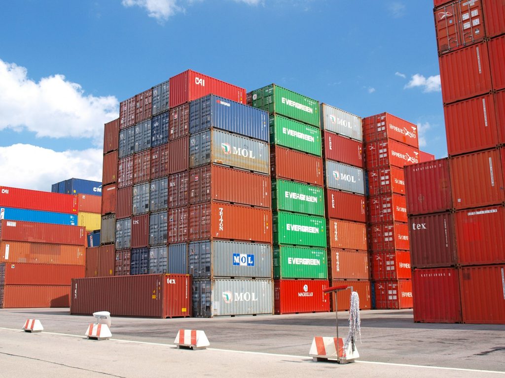 Ζητούνται εργάτες για φορτοεκφορτώσεις Containers