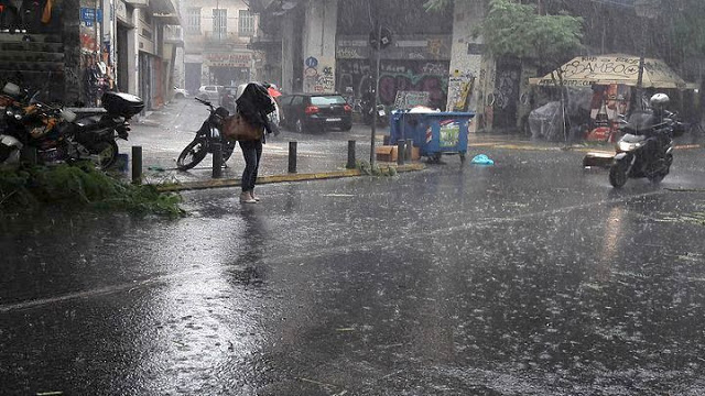 Θεσσαλονίκη: Διασώθηκαν οι άνθρωποι που παρασύρθηκαν από τους χειμάρρους