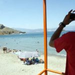 Ναυαγοσώστες ζητούνται σε όλη την Ελλάδα