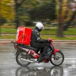 Ζητούνται Διανομείς Φαγητού - Μισθός 800 ευρώ