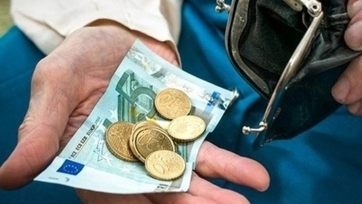 Αλλάζει η ημερομηνία πληρωμής για τις επικουρικές συντάξεις - Τι αποφάσισε το υπουργείο Εργασίας