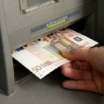 Έκτακτο επίδομα 400 ευρώ εντός του Δεκεμβρίου - Ποιοι οι δικαιούχοι