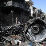 97 άνθρωποι σκοτώθηκαν γιατί πιλότος και συγκυβερνήτης συζητούσαν για τον κoρoνοϊο