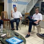 Μπακογιάννης για την επίθεση που δέχθηκε: «Η καφεΐνη προκαλεί νεύρα»