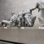 Οι Times επέτρεψαν σε απαράδεκτο κριτικό εστιατορίων να χαρακτηρίσει σε άρθρο του, «σκουπίδια» τα Γλυπτά του Παρθενώνα