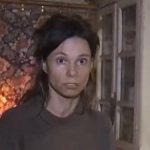 Κρατούσε την κόρη της φυλακισμένη για 26 χρόνια και την τάϊζε γατοτροφή