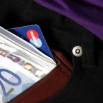 Συν-εργασία: Πώς θα πάρουν 50.000 εργαζόμενοι την ενίσχυση - Δείτε Παραδείγματα