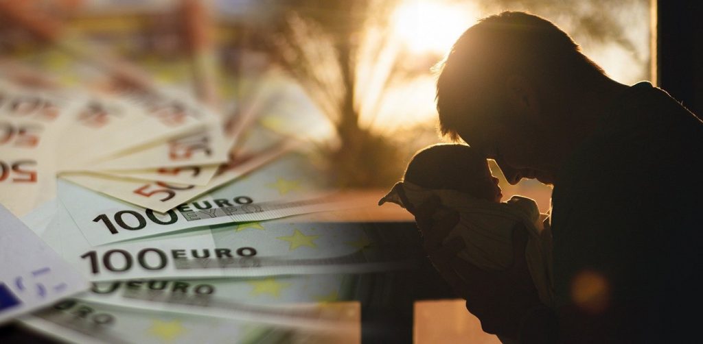 Επίδομα παιδιού: Κλείνει η πλατφόρμα του ΟΠΕΚΑ - Πότε θα καταβληθεί η δόση