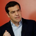 Τσίπρας: «Αν ο Μητσοτάκης δεν µπορεί, είµαστε εδώ για να βγάλουµε ξανά τα κάστανα από τη φωτιά».