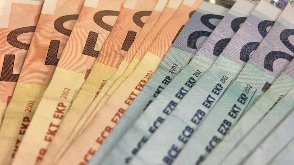 Αναδρομικά: Ποιοι συνταξιούχοι δικαιούνται έως και 16.590 ευρώ