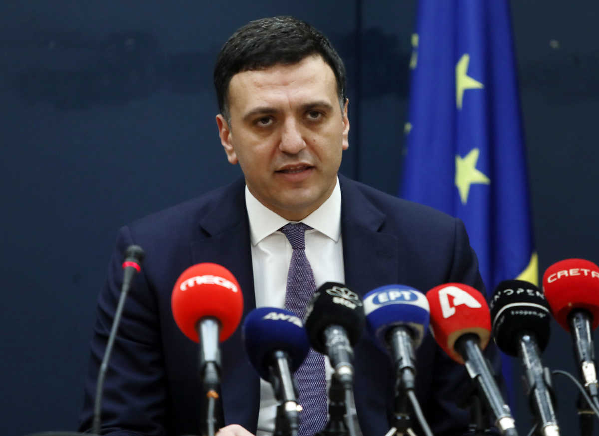 Βασίλης Κικίλιας: «Εγώ θα κάνω το εμβόλιο πρώτος, δίνοντας το καλό παράδειγμα»