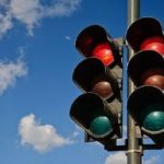 Τρίκαλα: Τον έδειρε και τον ψέκασε επειδή δεν ξεκίνησε στο πράσινο φανάρι