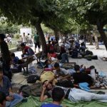 Συγκέντρωση του ΣΥΡΙΖΑ στην πλατεία Βικτωρίας για να προστατεύσουν τους μετανάστες