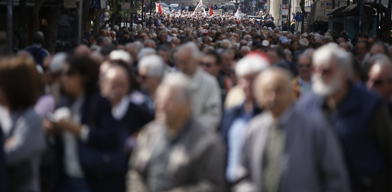 Συντάξεις Σεπτεμβρίου: Ξεκινά τη αυριο Δευτέρα η πληρωμή τους - Οι ημερομηνίες για όλα τα Ταμεία