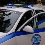 Κρήτη: Γυναίκα πήγε να σκάσει τα λάστιχα περιπολικού, μετά από έλεγχο σε ρεμπετάδικο