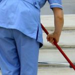 Σχολικές καθαρίστριες: Έρχονται 9.474 προσλήψεις - Κατανομή ανά δήμο - Δείτε τον πίνακα