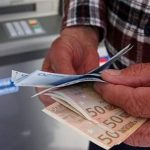 Συντάξεις: Πληρώνουν σήμερα ΟΓΑ, ΟΑΕΕ, ΕΤΑΑ - Την Τρίτη το Δημόσιο