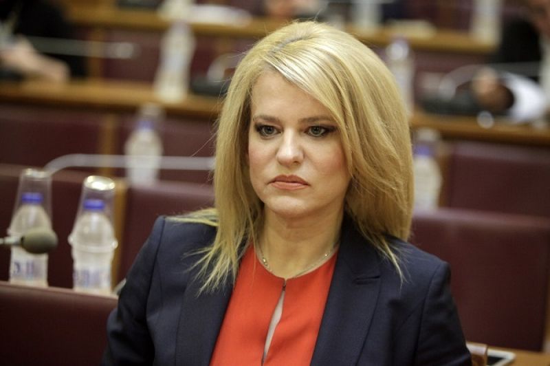 Θεοδώρα Τζάκρη προς Κ. Μητσοτάκη: «Είσαι δειλός και άπατρις»
