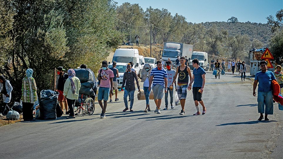 H Σουηδία δεν θέλει πρόσφυγες από Ελλάδα - «Θα σας στείλουμε κουβέρτες και φορητές τουαλέτες»