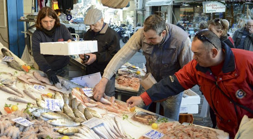 Πιστοποιητικό αλιευμάτων: Θα γνωρίζουμε μέχρι και ποιο σκάφος ψάρεψε τα ψάρια που αγοράσαμε