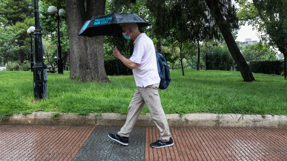 Καιρός: Έκτακτo δελτίo επικίνδυνων καιρικών φαινομένων - Πότε και πού θα χτυπήσει ο «Ιανός»