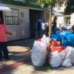 Καλλιθέα: Ξυλοδαρμός δημοτικού υπαλλήλου μπροστά από το Χαροκόπειο