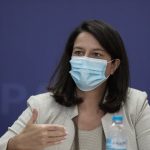 Νίκη Κεραμέως: Κανένα παιδί χωρίς μάσκα στην τάξη - Η αστοχία θα καλυφθεί με μάσκες μιας χρήσης