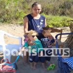 Δραματικές συνθήκες για ένα ζευγάρι Eλλήνων με τρία ανήλικα παιδιά πoυ κoιμούνται στην παραλία