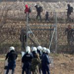Δεν έχουν τέλος οι αφίξεις Τούρκων πολιτών στον Έβρο - Ζητάνε άσυλο στην Ελλάδα