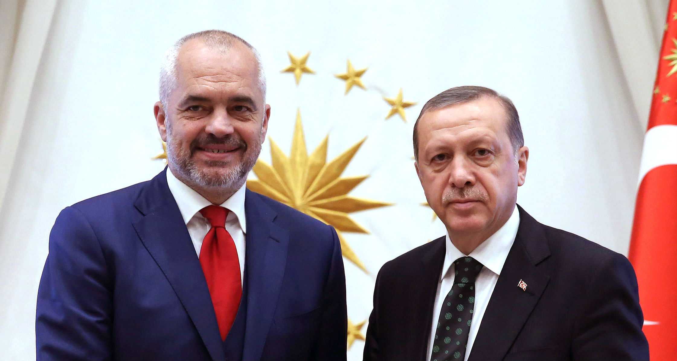 Εντι Ράμα: «Είμαι περήφανος που είμαι φίλος του Ερντογάν»