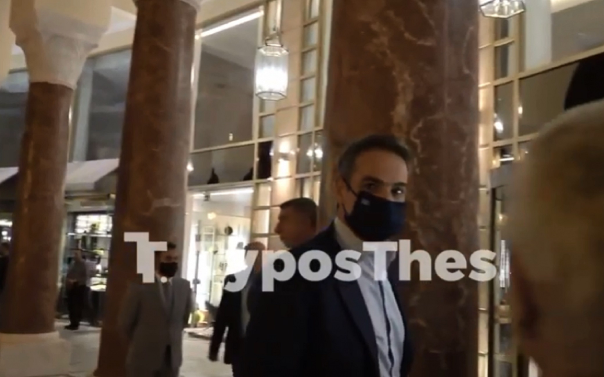 Θεσσαλονίκη: Παρατήρηση σε δημοσιογράφους που δεν φορούσαν μάσκα έκανε ο Κυριάκος Μητσοτάκης