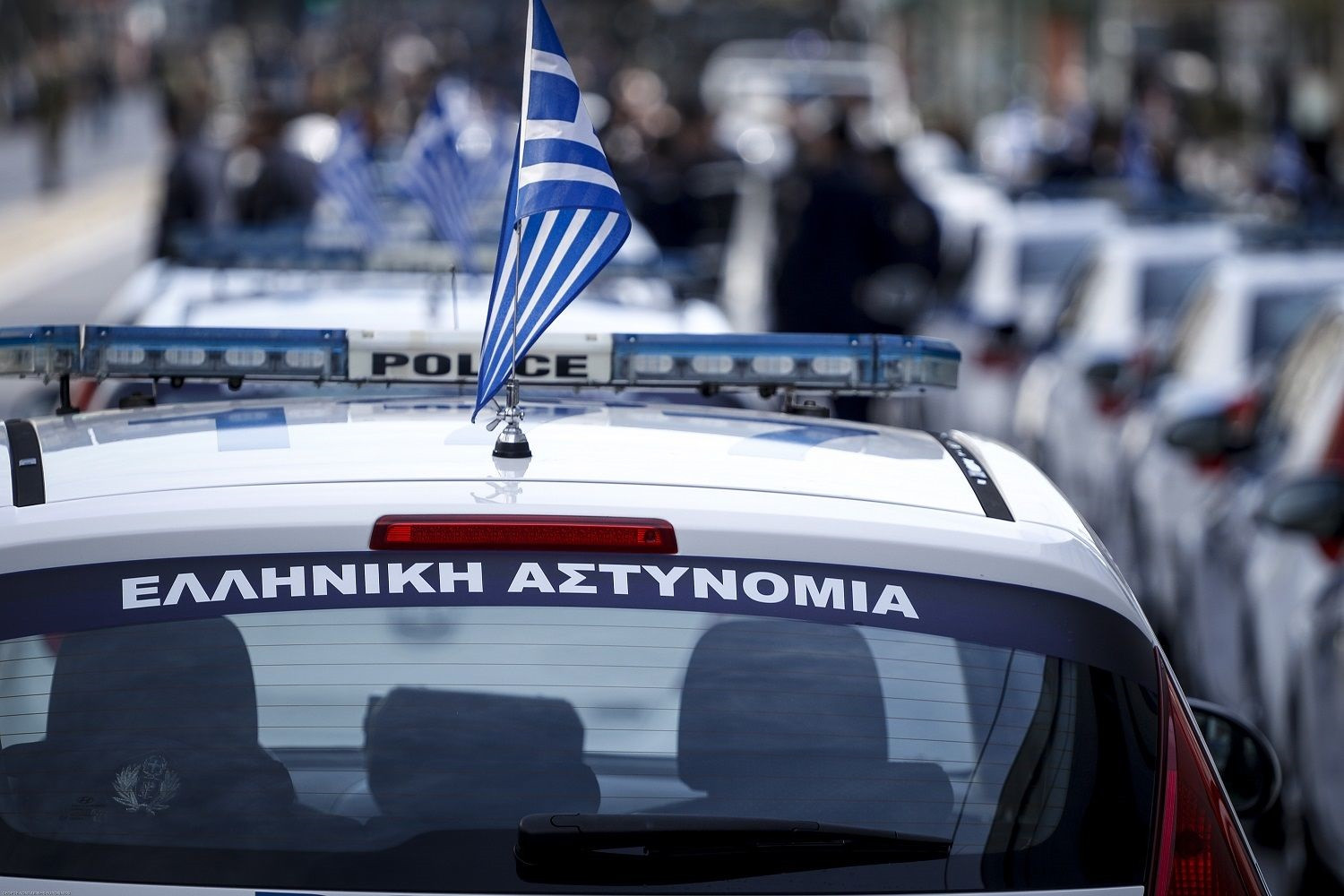 Αστυνομικοί έσωσαν παρουσιαστή που ήθελε να αυτοκτονήσει - Μεταφέρθηκε στο νοσοκομείο της Πάτρας
