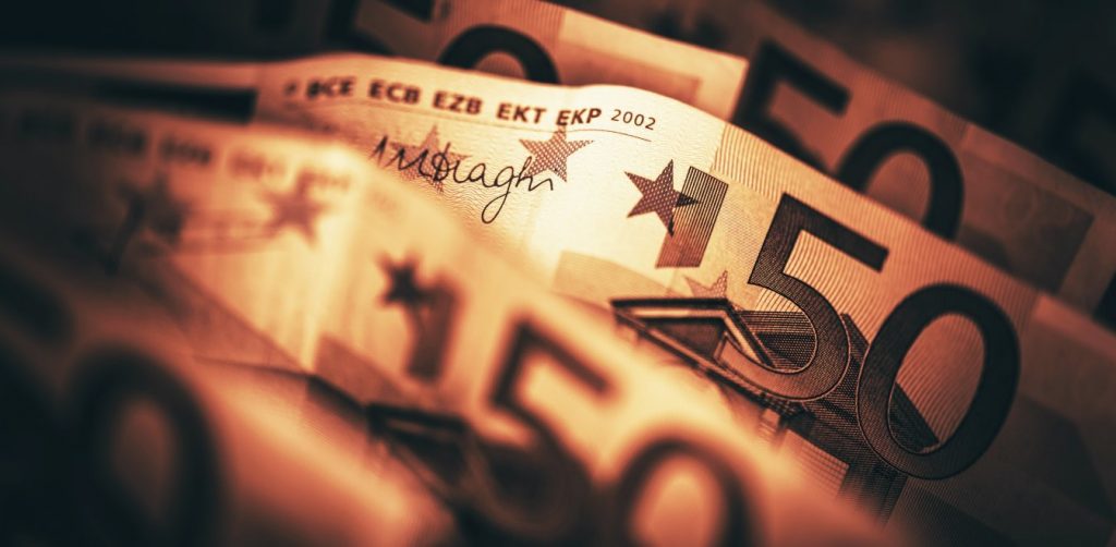 Φόροι: Ποιοι θα μειωθούν το 2021 - Ολες οι φοροελαφρύνσεις - Μόνιμα και προσωρινά μέτρα