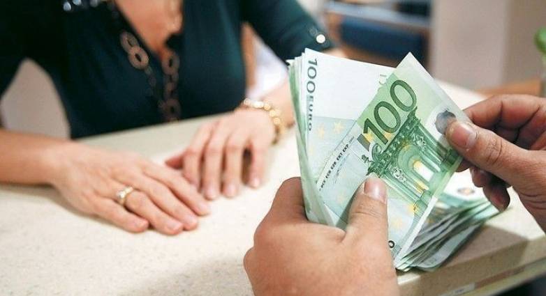 Υπουργείο Εργασίας: Αλλαγές στα επιδόματα, μειώσεις στις εισφορές