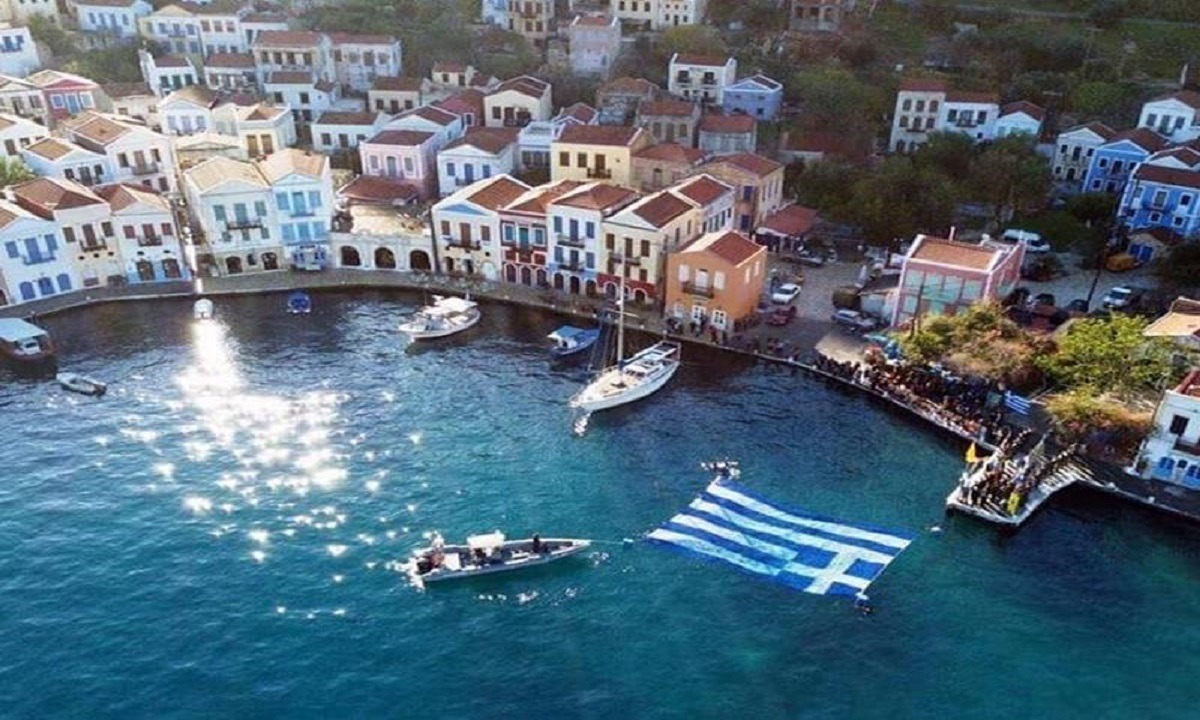Τουρκικά ΜΜΕ: «Προκλητική η επίσκεψη της Κατερίνας Σακελλαροπούλου στο Καστελλόριζο»