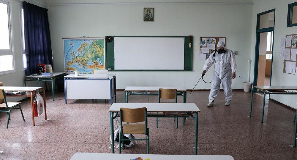 ΕΟΔΥ για σχολεία: Πότε επιστρέφει η εξ΄ αποστάσεως διδασκαλία - Ποια τα μέτρα στις σχολικές αίθουσες