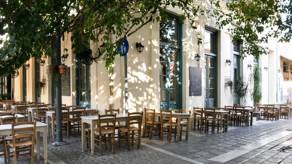 Koρoνoϊός: Επίδομα 150 - 300 ευρώ και μείωση ενοικίου στις «κόκκινες» περιοχές