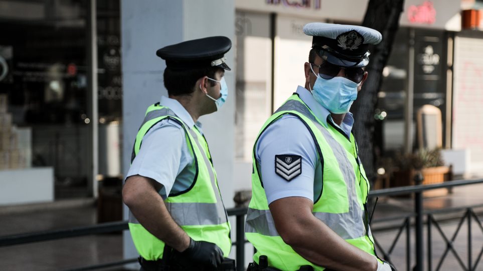 Μέτρα για τον κoρoνoϊό: Πρόστιμα €100.000 σε δυο ώρες στο κέντρο της Αθήνας