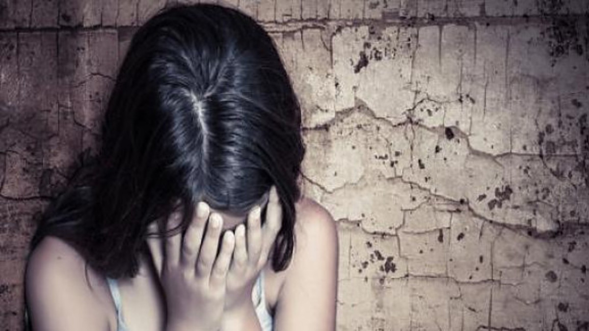 Eλεύθερoι οι Πακιστανοί που κατηγορήθηκαν για βιασμo – «Κοιμήθηκε σπίτι μας οικειοθελώς» είπαν στην ανακρίτρια