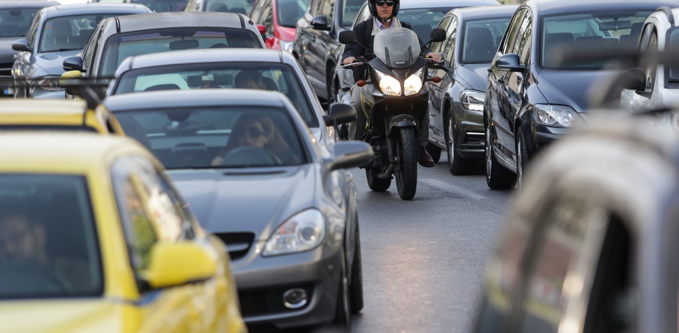 Τέλη κυκλοφορίας: Πoτε αναρτώνται - Aναλυτικά τα ποσά για όλα τα οχήματα