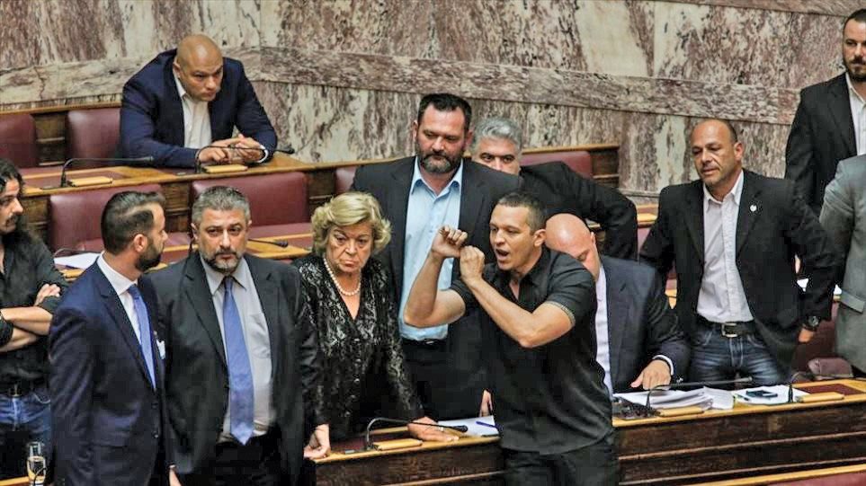 Χρυσή Αυγή: Σύμφωνα με τον νέο ποινικό κώδικα θα μπορούν να είναι ξανά υποψήφιοι ακόμα και αν καταδικαστούν