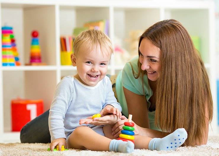 Ζητούνται Κυρίες 25-50 χρόνων για babysitter, οικιακοί βοηθοί και φροντίδα ηλικιωμένων