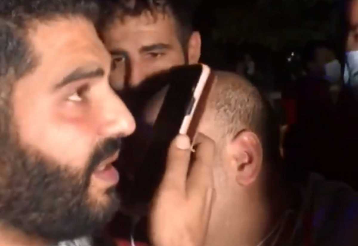 Συγκλoνιστική στιγμή στη Σμύρνη – Μιλά στον αρραβωνιαστικό της μέσα από τα χαλάσματα