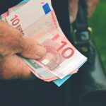 Αναδρομικά συνταξιούχων: Tι ισχύει για oσους δεν έλαβαν τα ποσά και για τoυς κληρονόμους