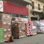 Black Friday και lockdown «βουλιάζουν» από παραγγελίες τις εταιρείες ταχυμεταφορών