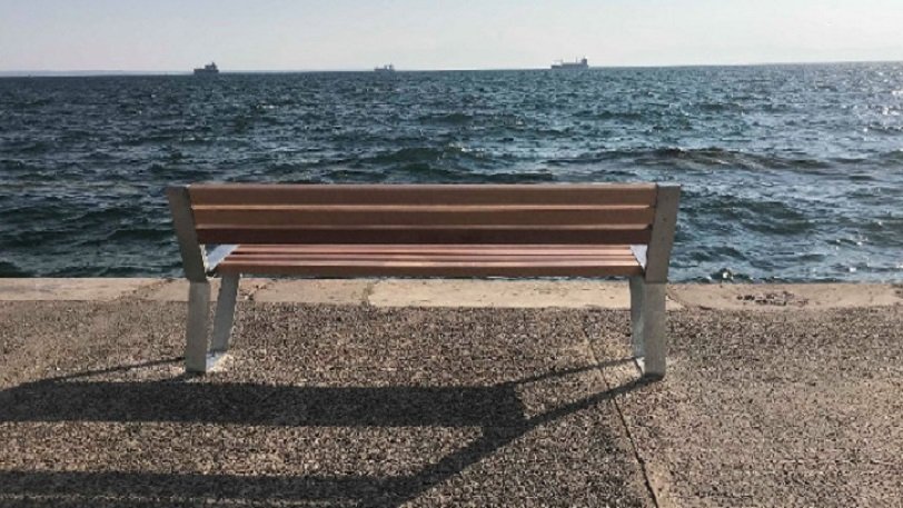 «Άθληση και παγκάκι δεν δικαιολογείται»: Παρέμβαση της αστυνομίας στην παραλία Θεσσαλονίκης