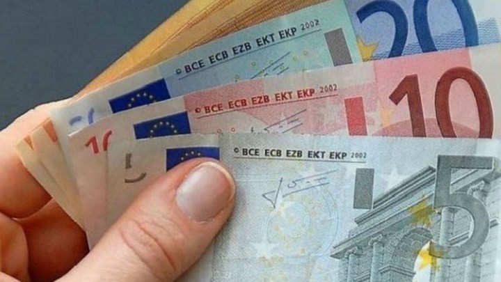 Έρχεται εφάπαξ επίδομα σε 100.000 αυτοαπασχολούμενους: 300 έως 350 ευρώ μέχρι τέλος του έτους