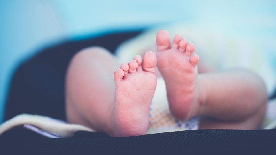 «Γυναίκα-Τέρας» έπνιξε τα δύο μωρά κοριτσάκια της: Τα όργανά τους κάνουν πολλά λεφτά, είπε στον πατέρα