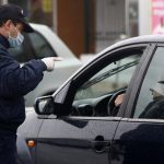 Σβήνουν πρόστιμα με «ρουσφέτια» των βουλευτών